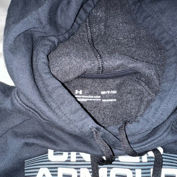 Under Armour Cotton Hoodie - Picture 3 of 3